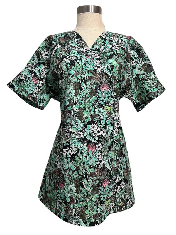 Bushland Black Scrubtop