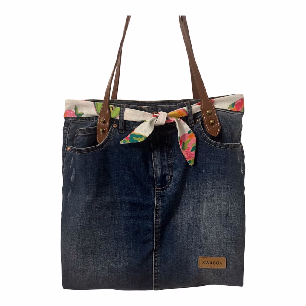 Skirts Ahoy! Bag
